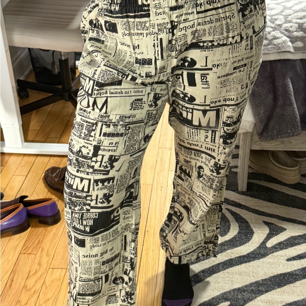 Newspaper Print Men's Pants